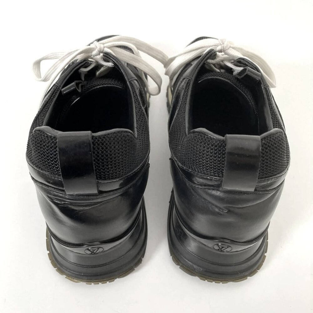 Vuitton sneakers - Run Away line - US7.5 - Picture 10 of 16